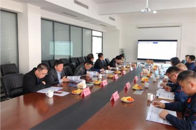 深藍(lán)機(jī)器