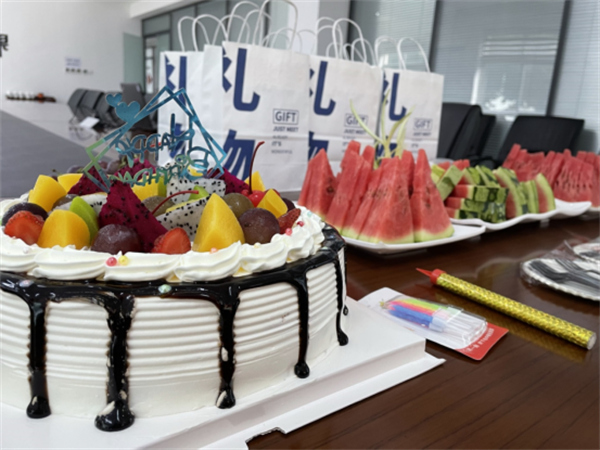 壽星同賀，共度生辰 —深藍機器7月份員工生日會如期舉行