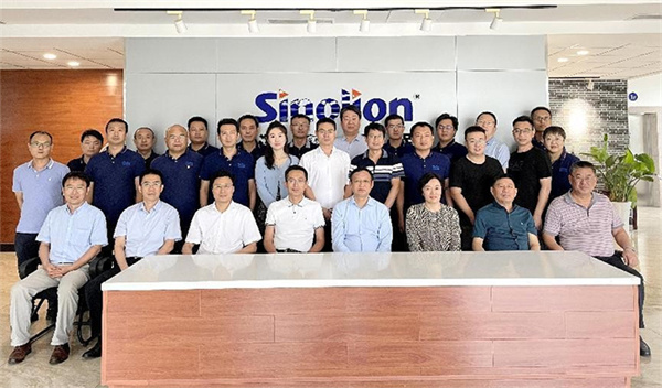 冰輪環(huán)境、產(chǎn)研基金戰(zhàn)略投資山東深藍(lán)股權(quán)交割簽約儀式正式舉行